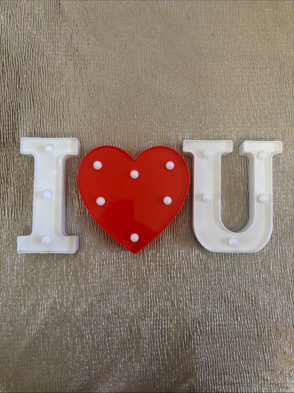 I ❤️ U light up letters - sign - Picture 2 of 3